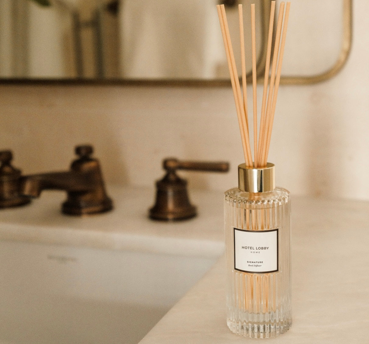 How to Use a Reed Diffuser